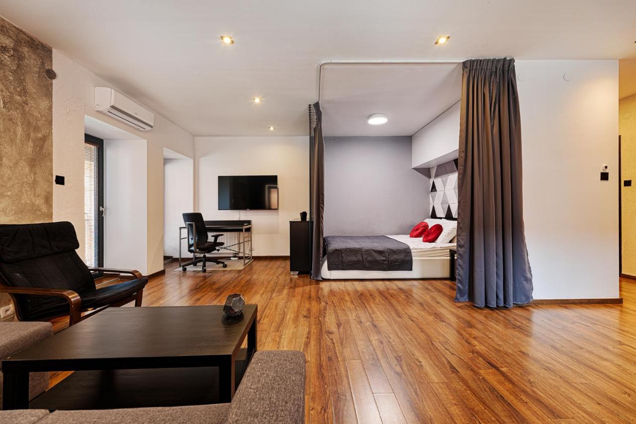 Apartamenty Lookap Loft Ceglany Лодз Екстериор снимка
